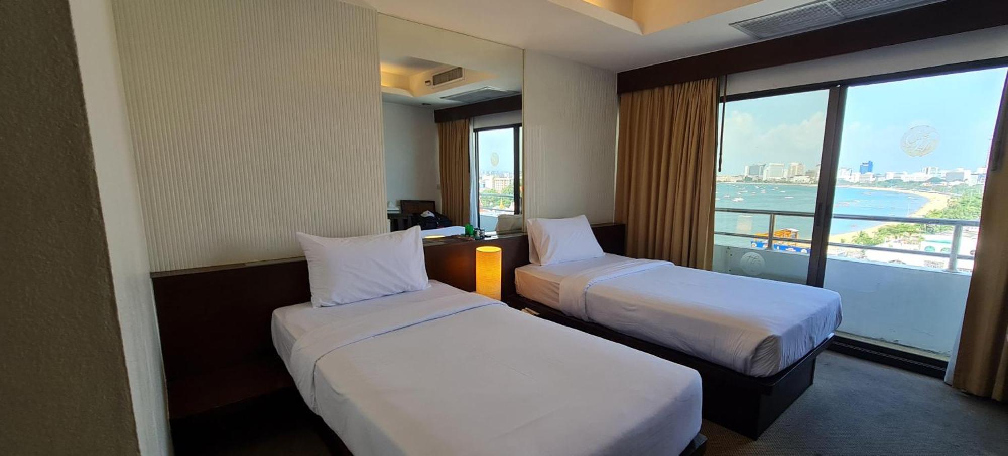 Grand Hotel Pattaya Eksteriør billede
